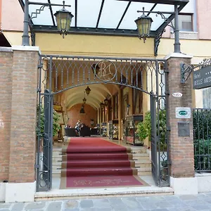 https://belle-arti-hotel.hotelinveneto.com